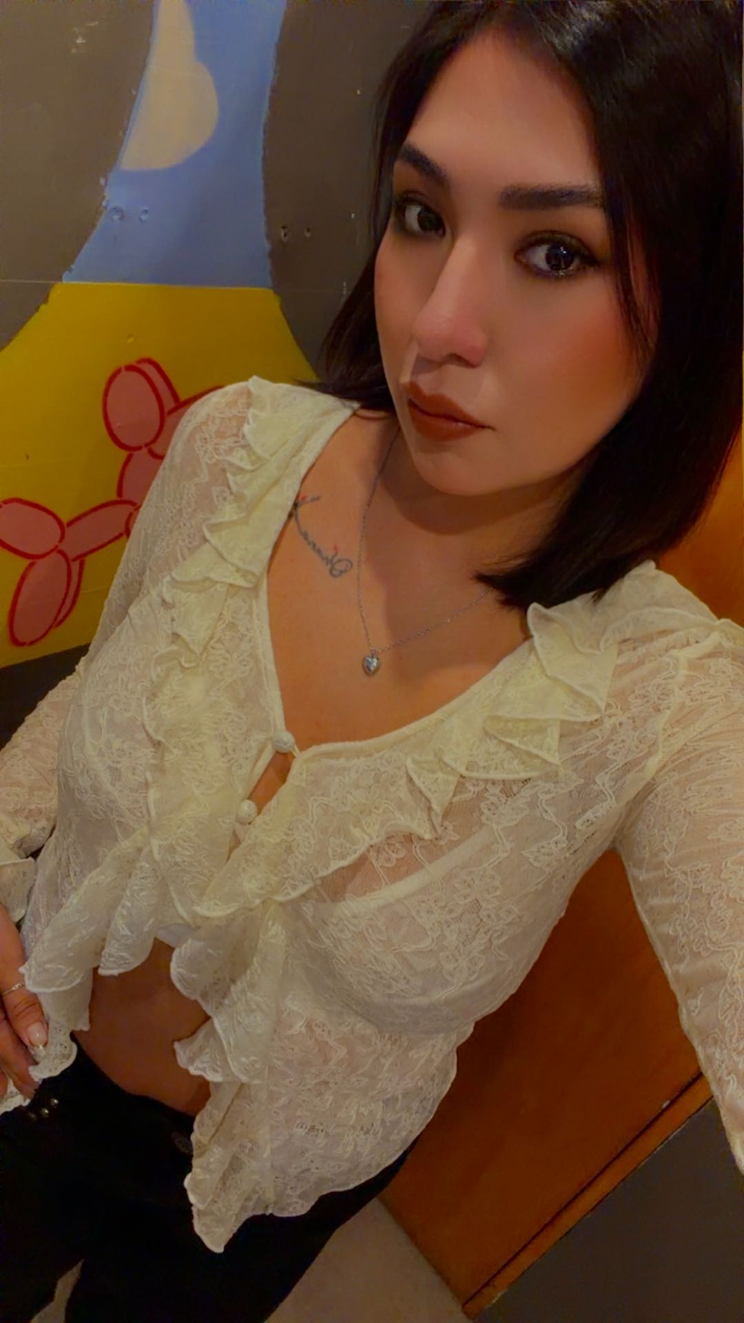 Poqe member from Argentina online for a one on one video call