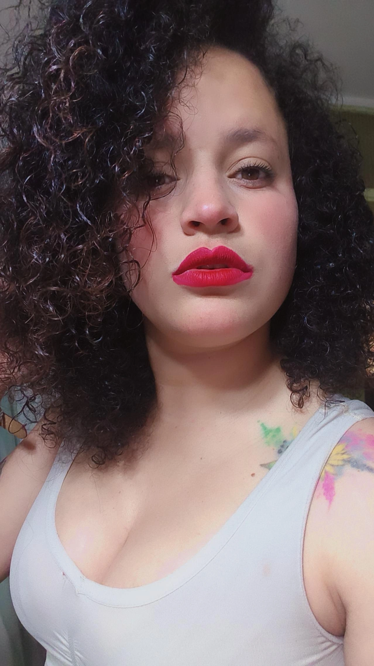 Salo from Chile — real person online now on PeachMatch