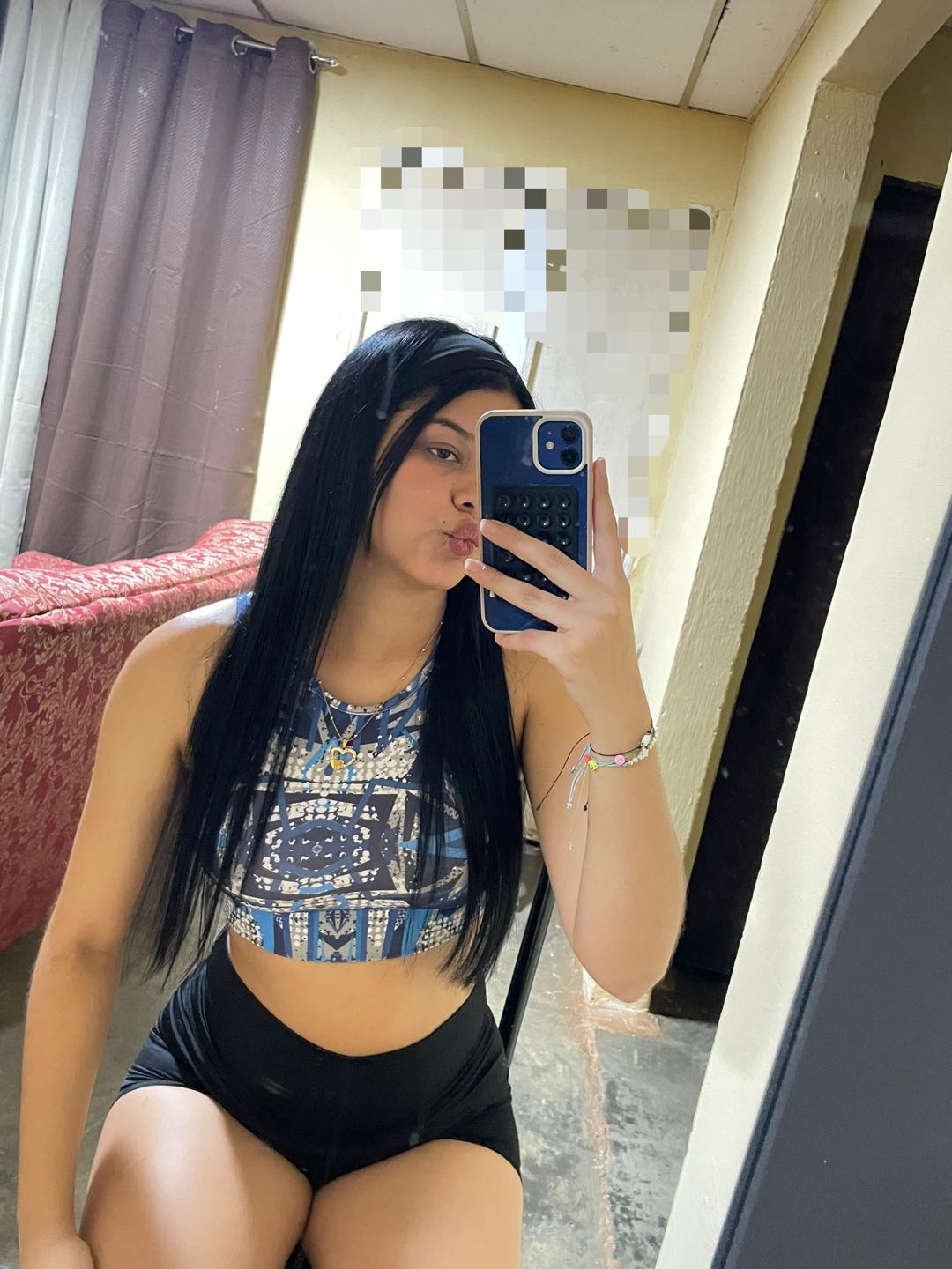 Babie from Venezuela, online host