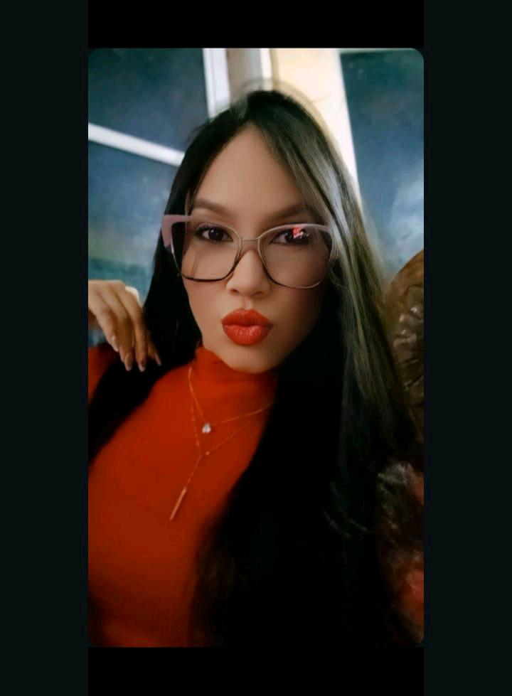 Live video chat with Vale ♥️ from 委内瑞拉