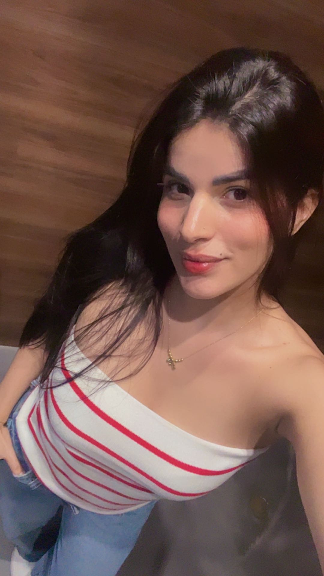 Top-rated host Samira