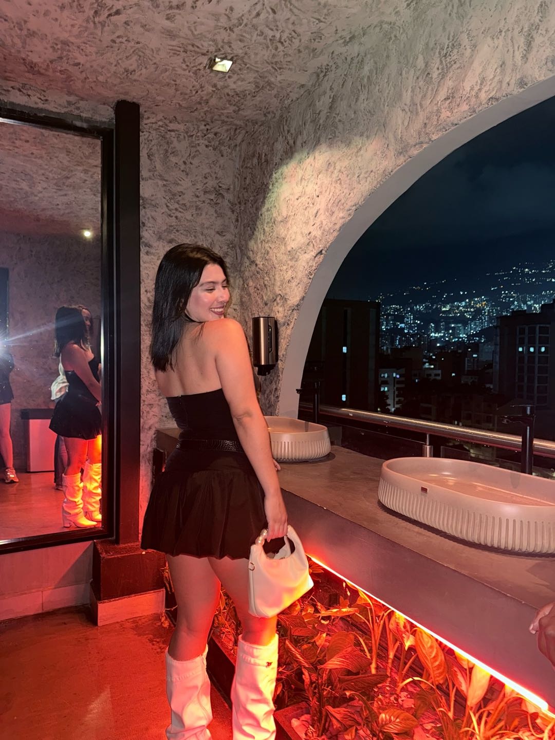 Video chat with Samanta from Colombia