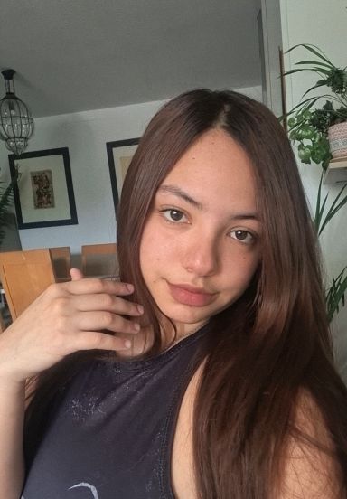 Kiari from Spain in a flirt chat on HolaCam