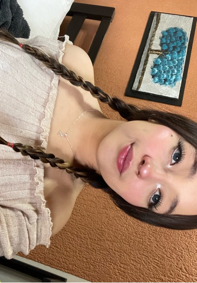 Bebe from Mexico — real person online now on PeachMatch