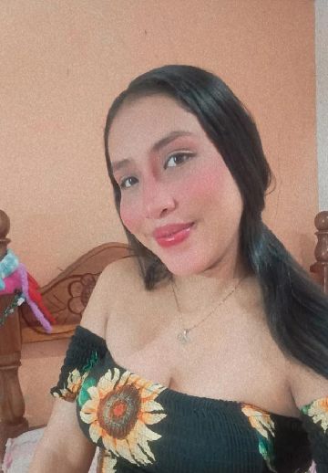 Foto de perfil de Reyna 👑 no ChamaLive — bate-papo por vídeo ao vivo