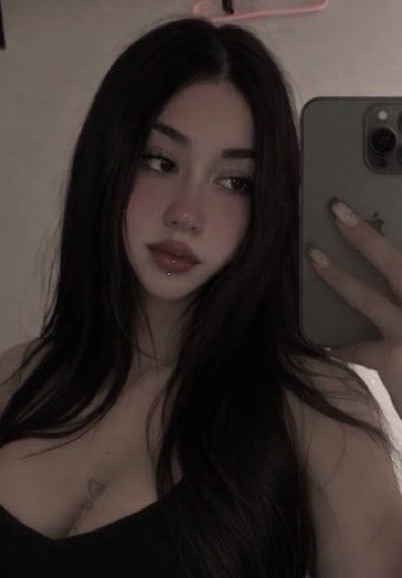 Cami, 22 from USA — live video chat on CoyCam