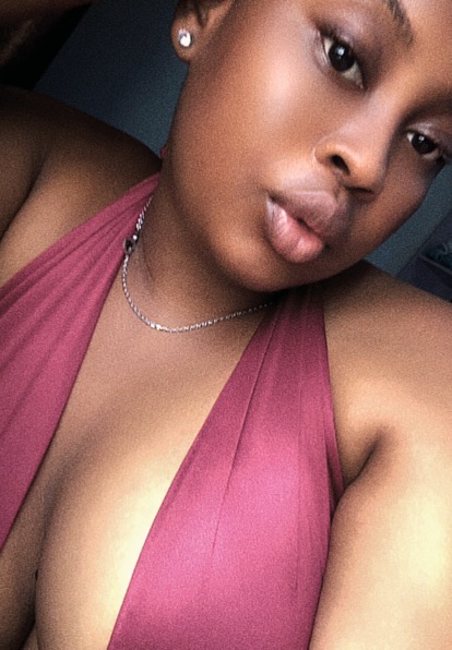 Xoxo — real girl from Nigeria online for 1v1 video chat