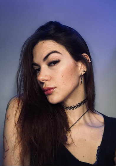 Paz, verified and online for video chat