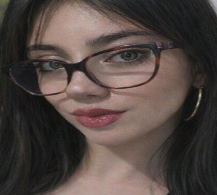 Baby — real girl from Türkiye online for 1v1 video chat