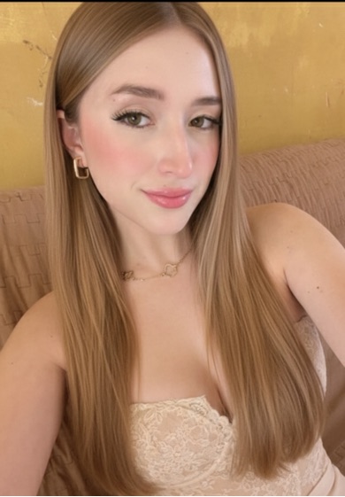 Mel, 23 from USA — live video chat on CoyCam