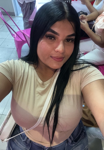 Foto de perfil de Stefania no ChamaLive — bate-papo por vídeo ao vivo