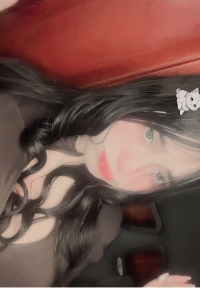Foto de perfil de Annie no ChamaLive — bate-papo por vídeo ao vivo