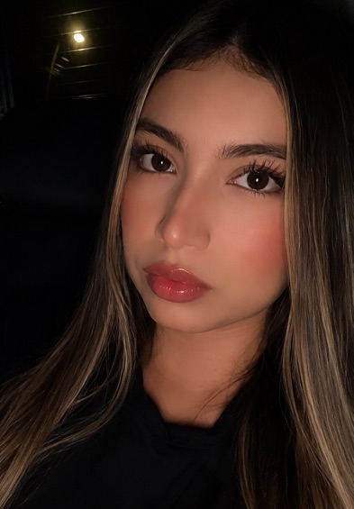 Ivy, 22 from Mexico — live video chat on CoyCam
