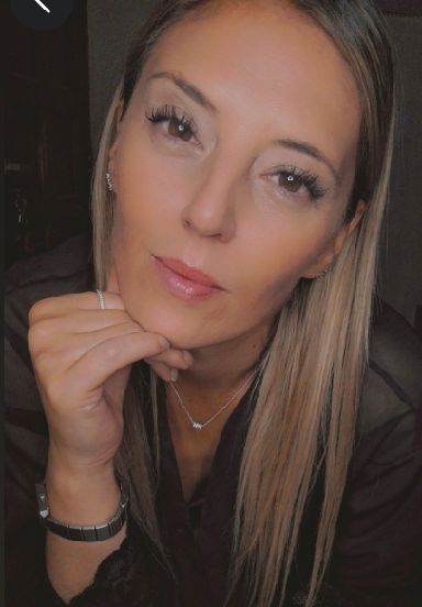 Foto de perfil de jeanette no ChamaLive — bate-papo por vídeo ao vivo