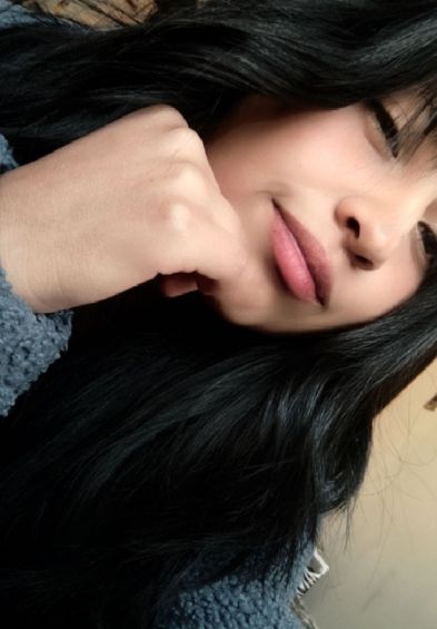 Helena — real girl from Bolivia online for 1v1 video chat