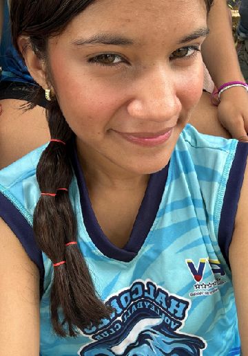 Foto de perfil de Rosa no ChamaLive — bate-papo por vídeo ao vivo
