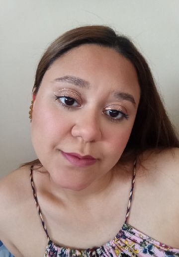 Foto de perfil de Pati09 no ChamaLive — bate-papo por vídeo ao vivo