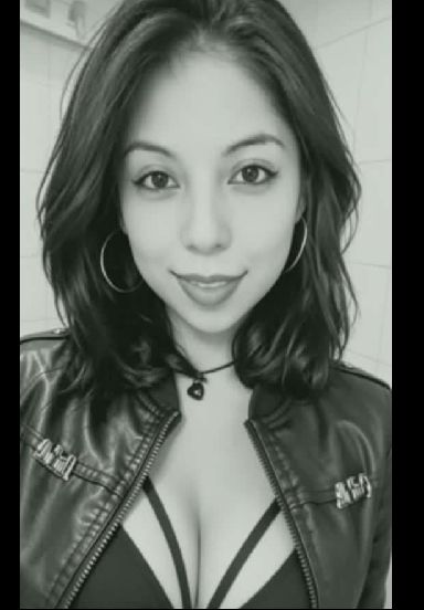 Aylen from Bolivia — real person online now on PeachMatch