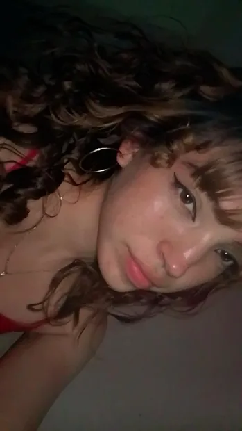 1 on 1 video chat with Vera from Canada