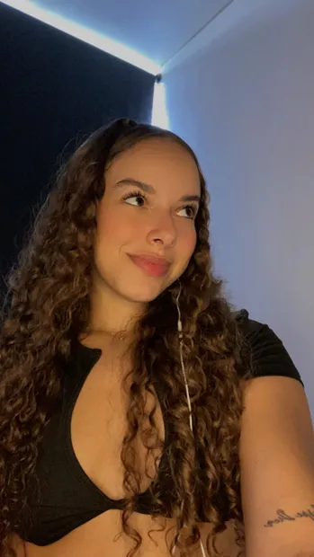 1 on 1 video chat with Emma from Australia