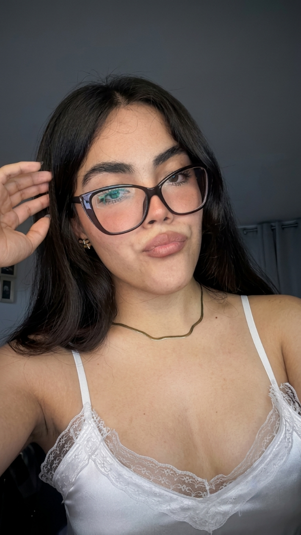 Video chat with Daniela
