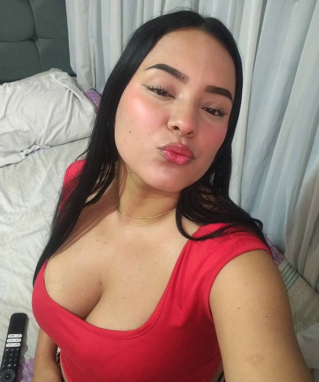 Maria, 23, featured profile